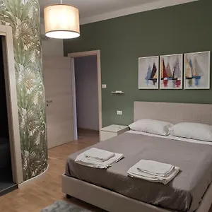  Couette-café Dimora Rudiae Italie
