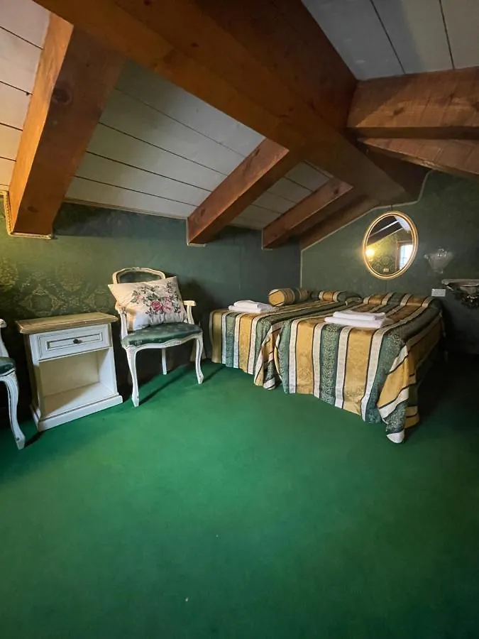 Residenza La Campana Hotel Venice Italy
