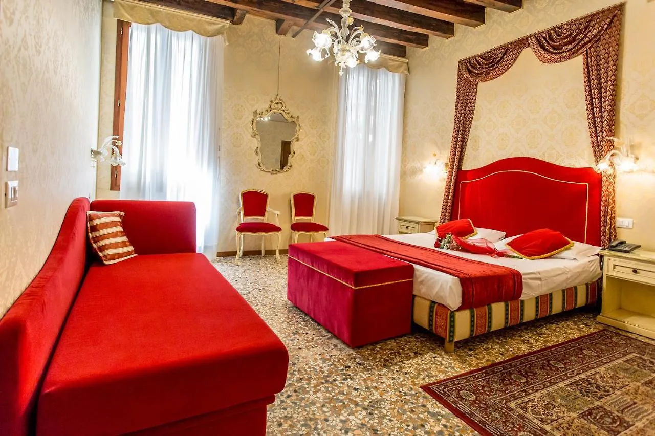 *** Guest house Residenza La Campana Hotel Venice Italy
